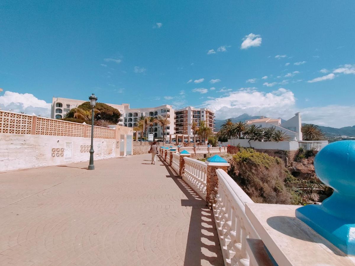 Nerja Sun Apartment Bahia Exterior photo