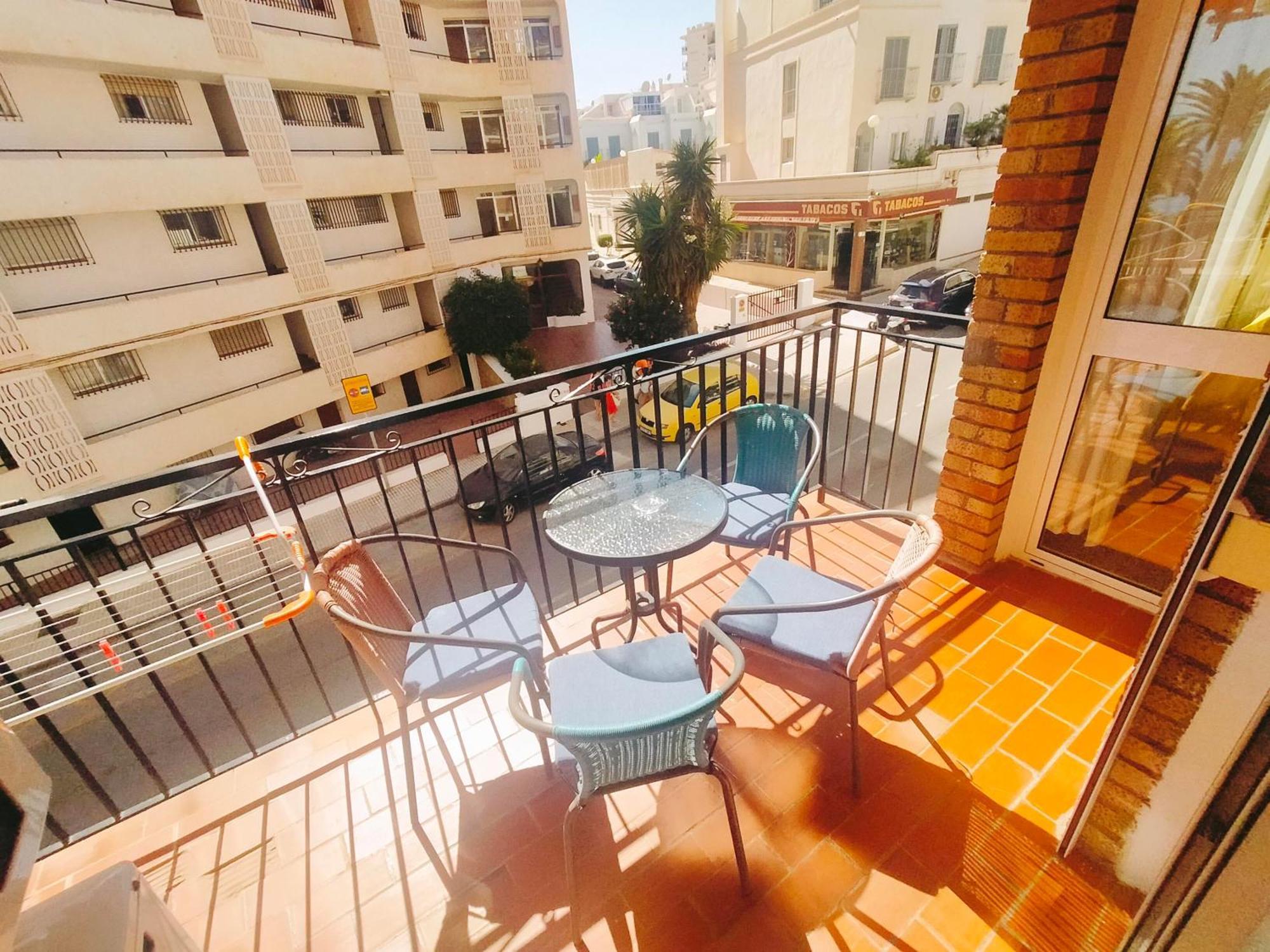 Nerja Sun Apartment Bahia Exterior photo